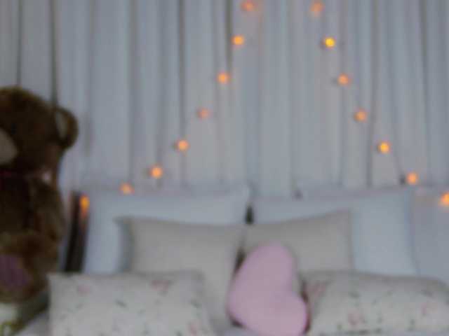 ronnielotch live on BongaCams