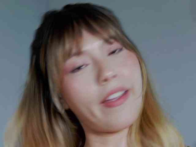 Modella: ronnielotch