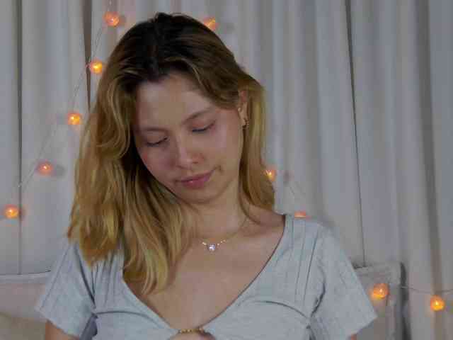 ronnielotch Live Webcam on BongaCams