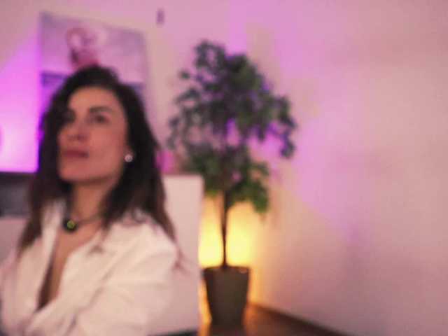 MissLullu live cam on BongaCams