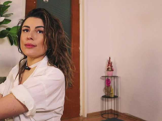 MissLullu's BongaCams show and profile