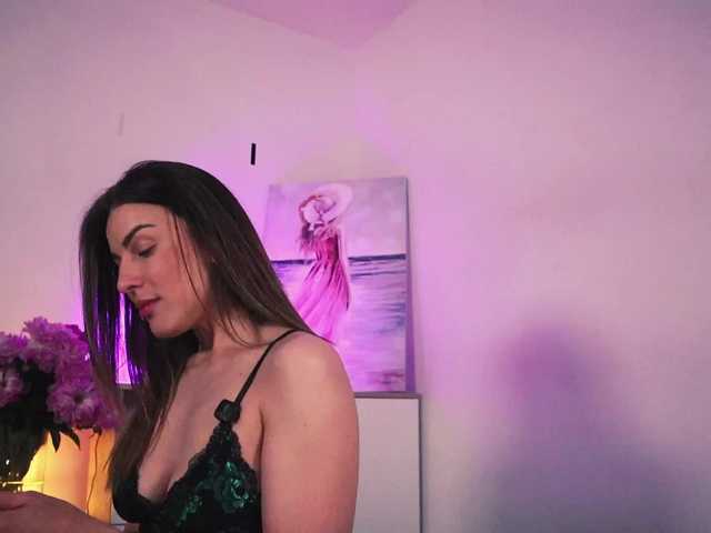 MissLullu live cam on BongaCams