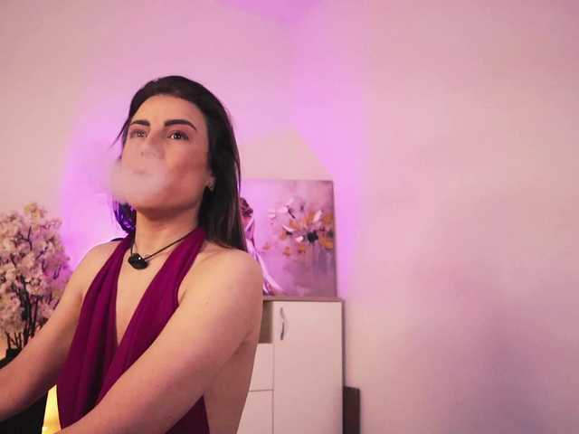 MissLullu live cam on BongaCams