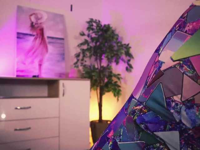 MissLullu live cam on BongaCams
