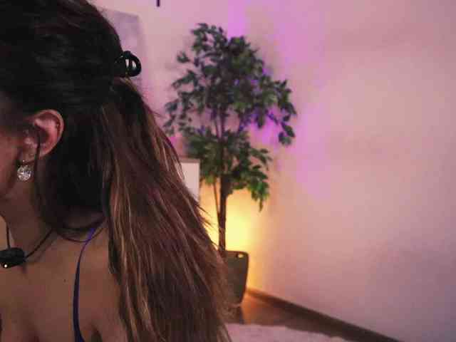 MissLullu webcam