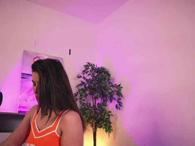 MissLullu webcam