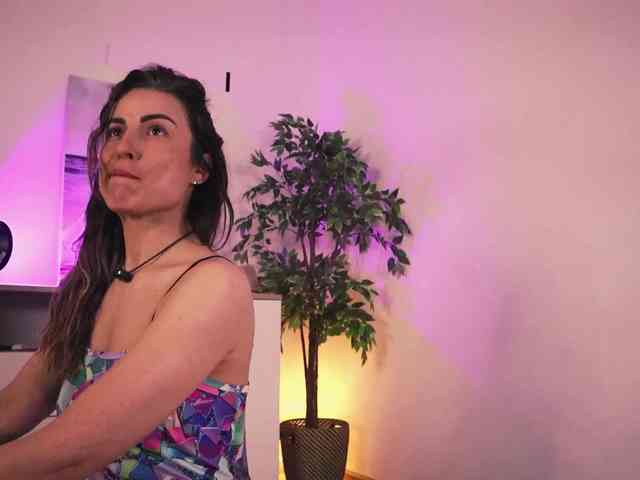 MissLullu webcam