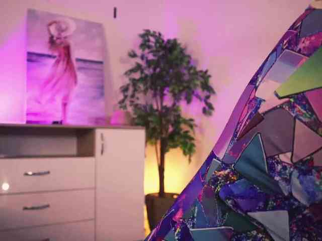 MissLullu webcam