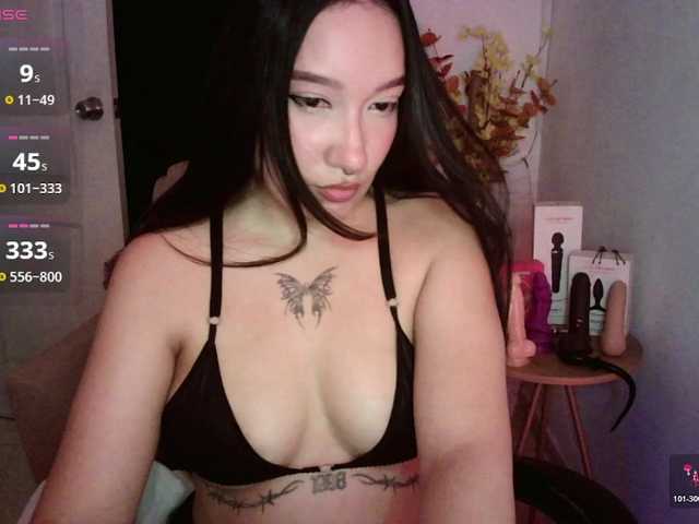 ThiaraDior live webcam show