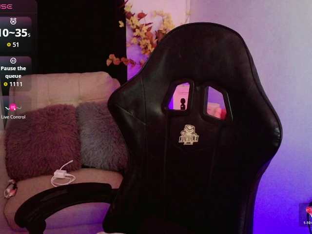 ThiaraDior live cam on BongaCams