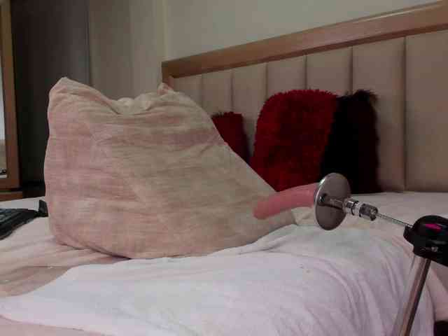 CaitlynLian webcam