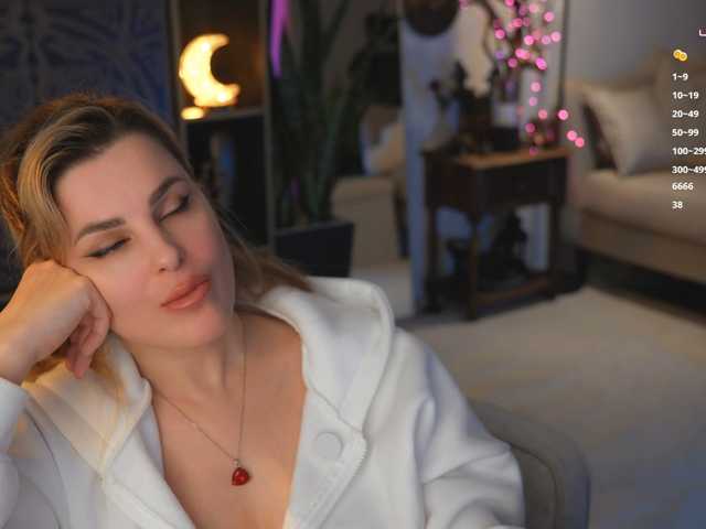 Ms-Perfect live cam on BongaCams