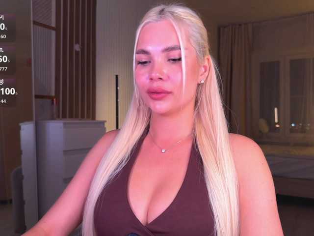 Ms-Perfect live cam on BongaCams