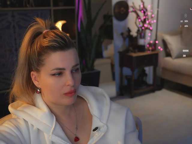 Ms-Perfect live cam on BongaCams