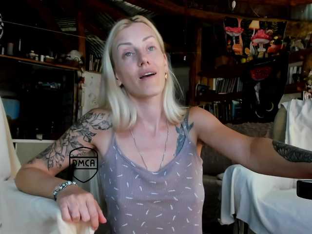 StreKoza live cam on BongaCams