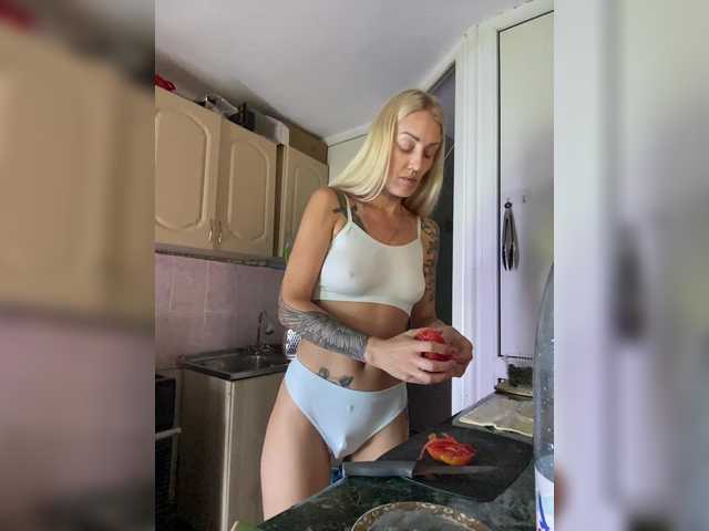 StreKoza live cam on BongaCams