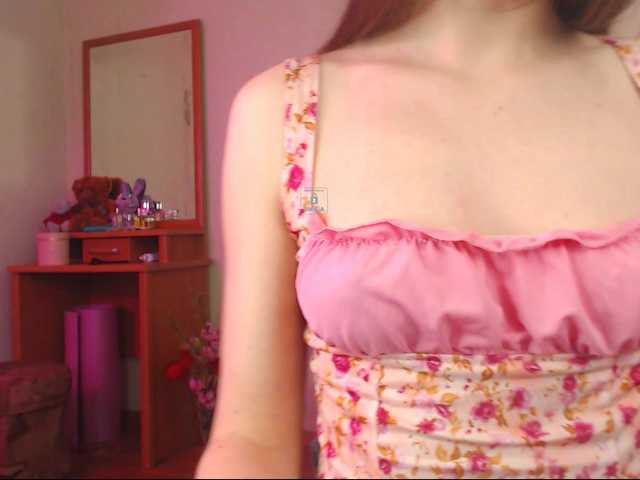 DiaFoxi's BongaCams show and profile