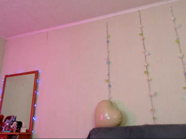 DiaFoxi live cam on BongaCams