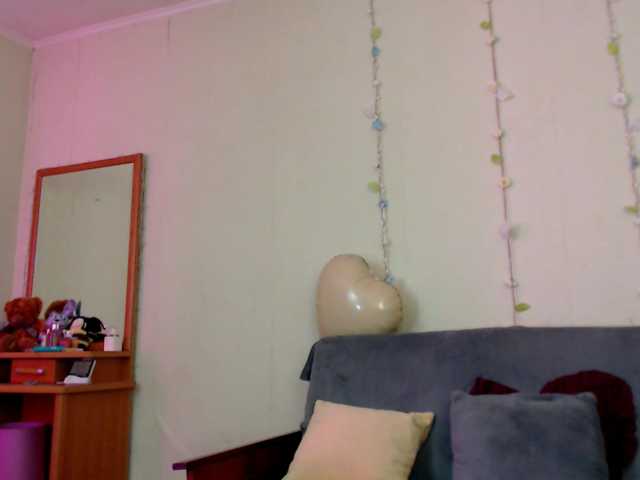 DiaFoxi live cam on BongaCams