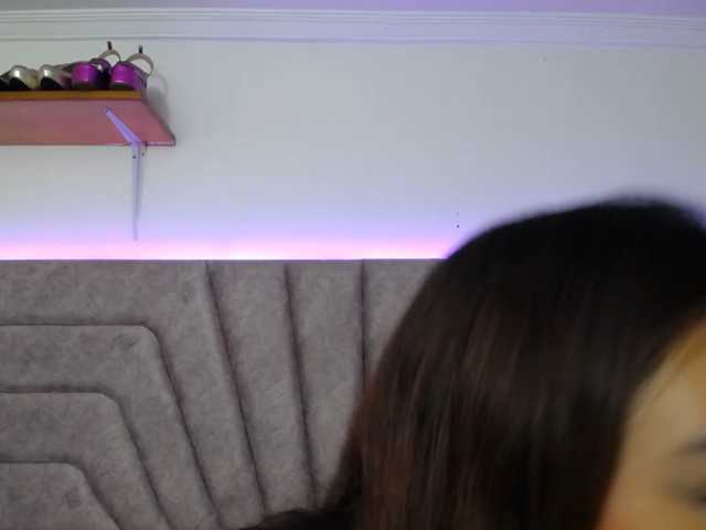 Jessica-Kraft live cam on BongaCams