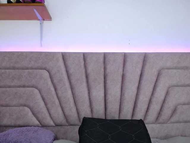 Jessica-Kraft live cam on BongaCams
