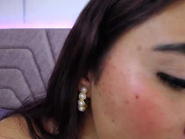 Jessica-Kraft live cam on BongaCams