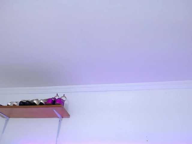Jessica-Kraft live cam on BongaCams