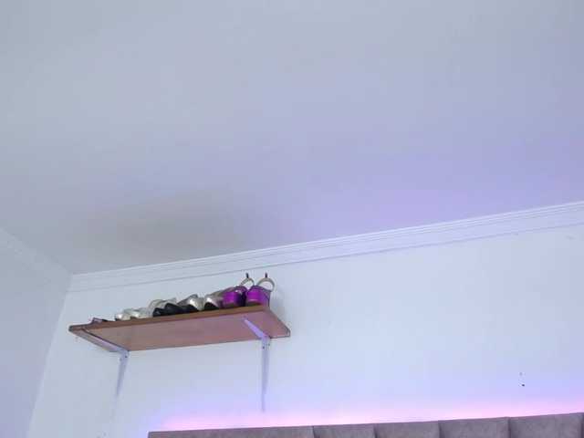 Jessica-Kraft live cam on BongaCams