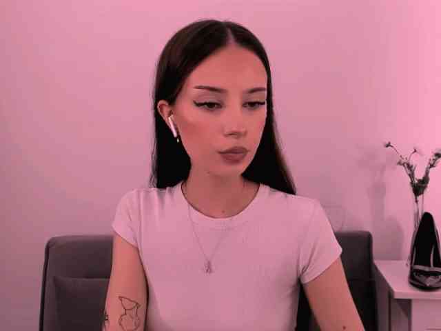 EmilyDirty webcam