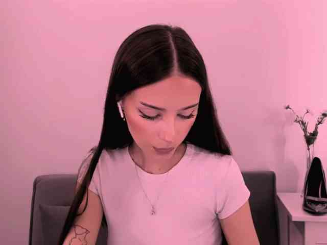 EmilyDirty webcam