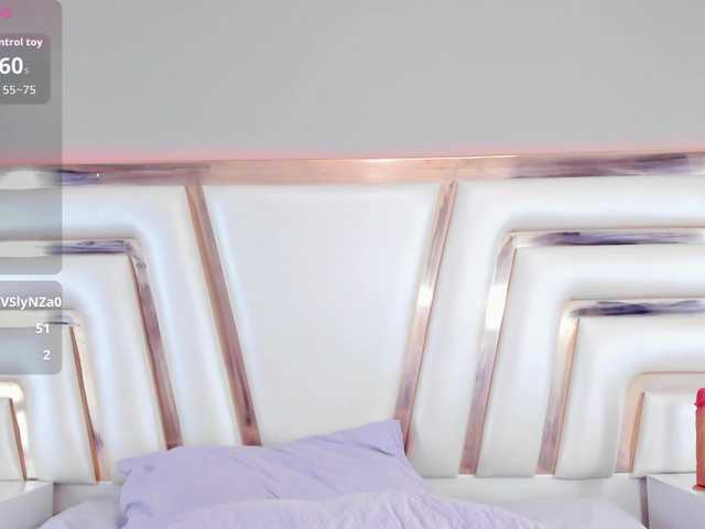 Aisharodgers live cam on BongaCams
