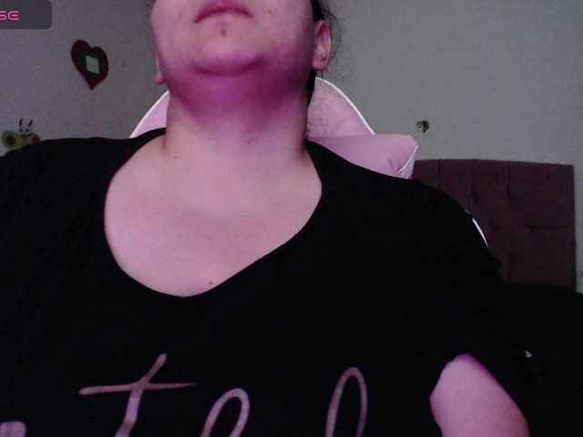 miaabrownn2 live cam on BongaCams