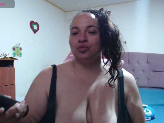 miaabrownn2