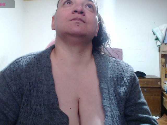 miaabrownn2