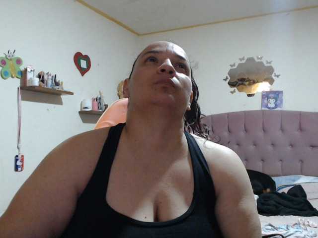 miaabrownn2