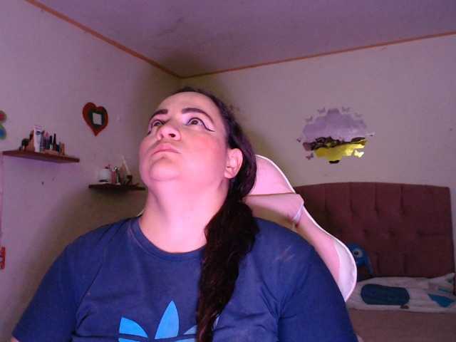 miaabrownn2