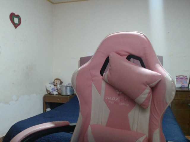 miaabrownn2