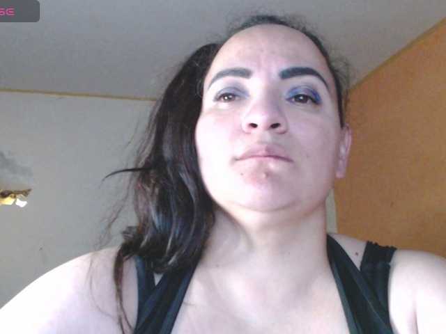 miaabrownn2 live cam on BongaCams