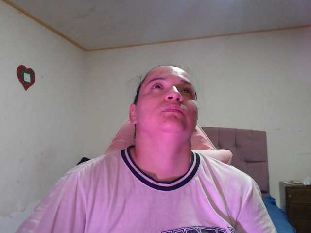 miaabrownn2 live webcam show