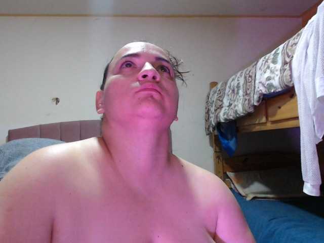 miaabrownn2 live cam on BongaCams