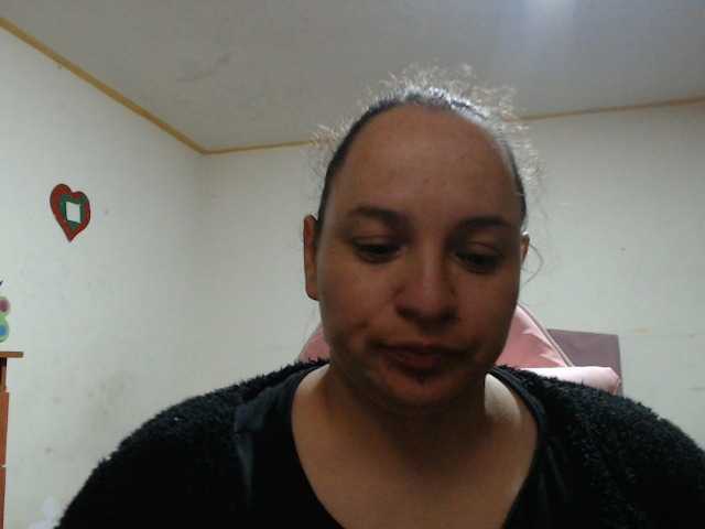 miaabrownn2 live cam on BongaCams