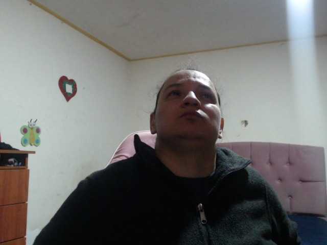 miaabrownn2 live cam on BongaCams