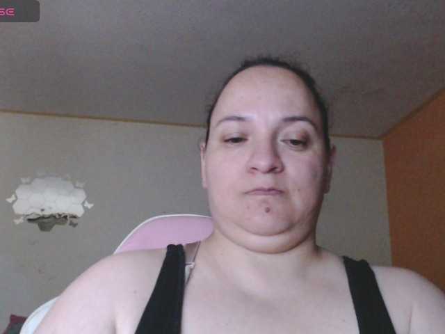 miaabrownn2 live cam on BongaCams