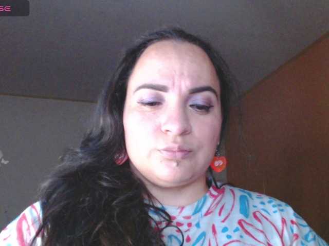 miaabrownn2 live cam preview