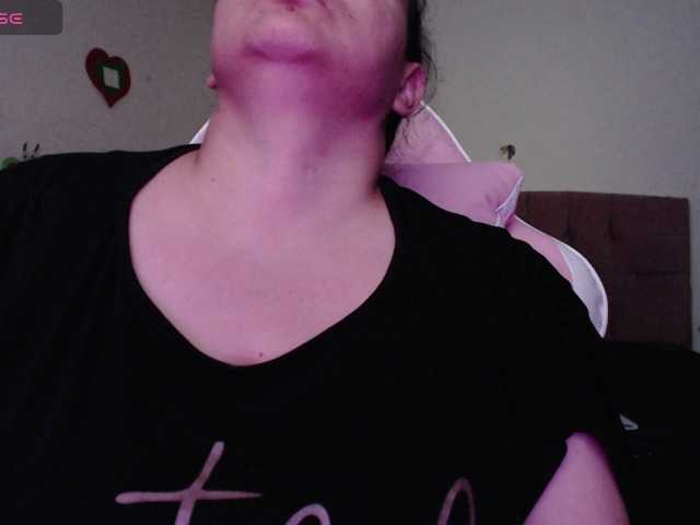 miaabrownn2 live cam on BongaCams