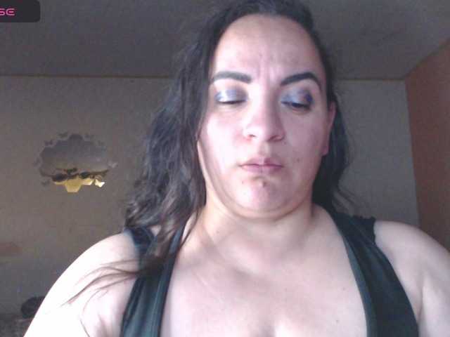 miaabrownn2