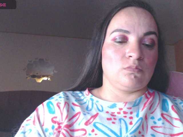miaabrownn2 live cam on BongaCams