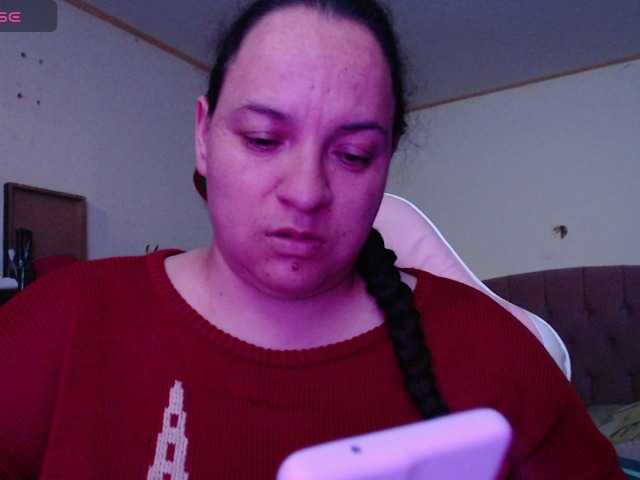 miaabrownn2 live cam on BongaCams