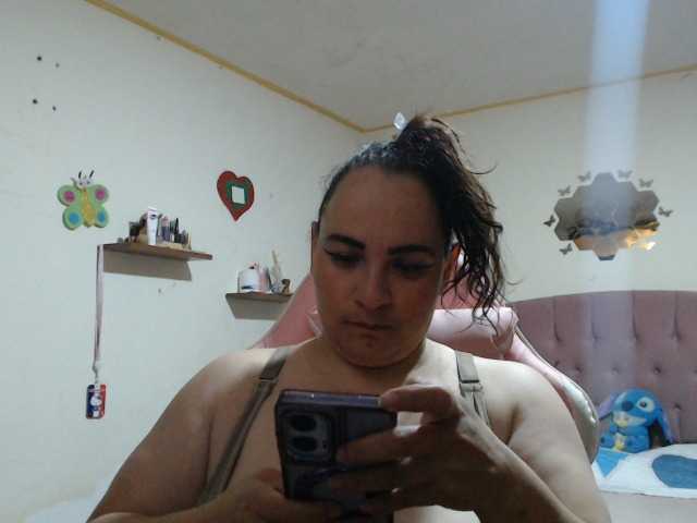 miaabrownn2