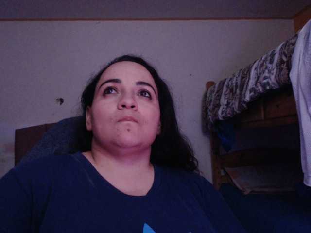 miaabrownn2 live cam on BongaCams